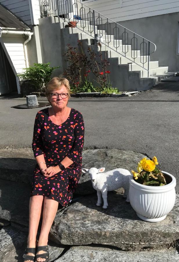 Bed and Breakfast Josygaard Austefjorden Exterior foto